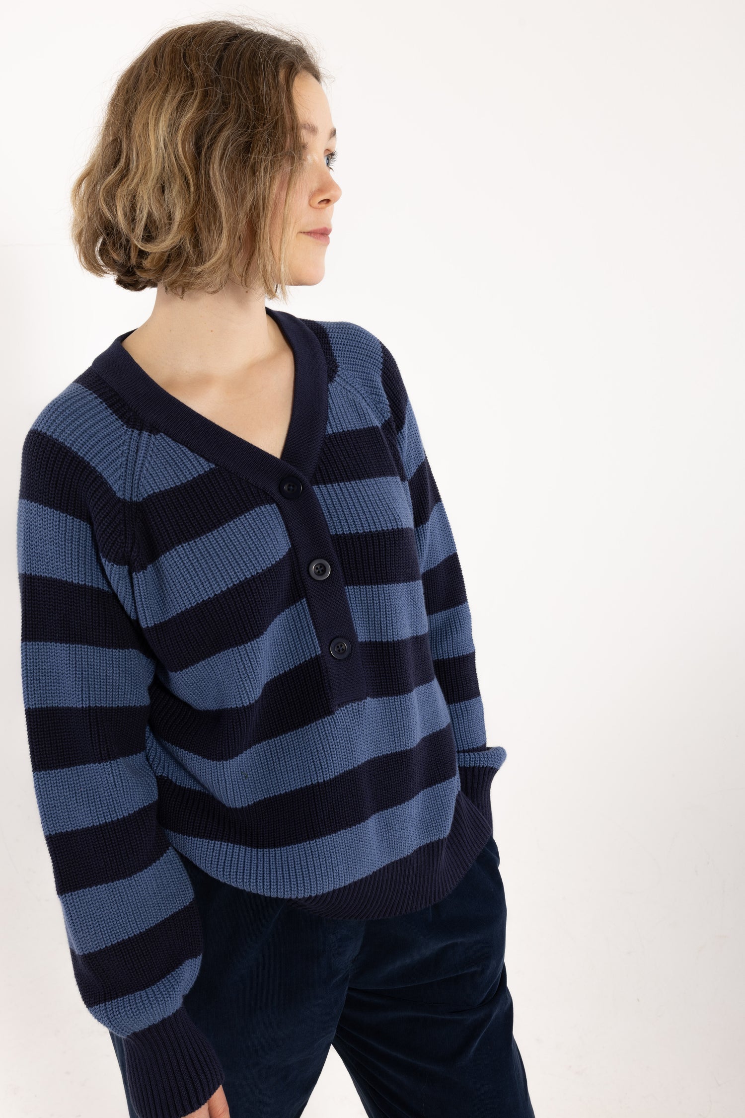 Danediscreet Boxy Knit Sweater Dark Navy/Porcelaine
