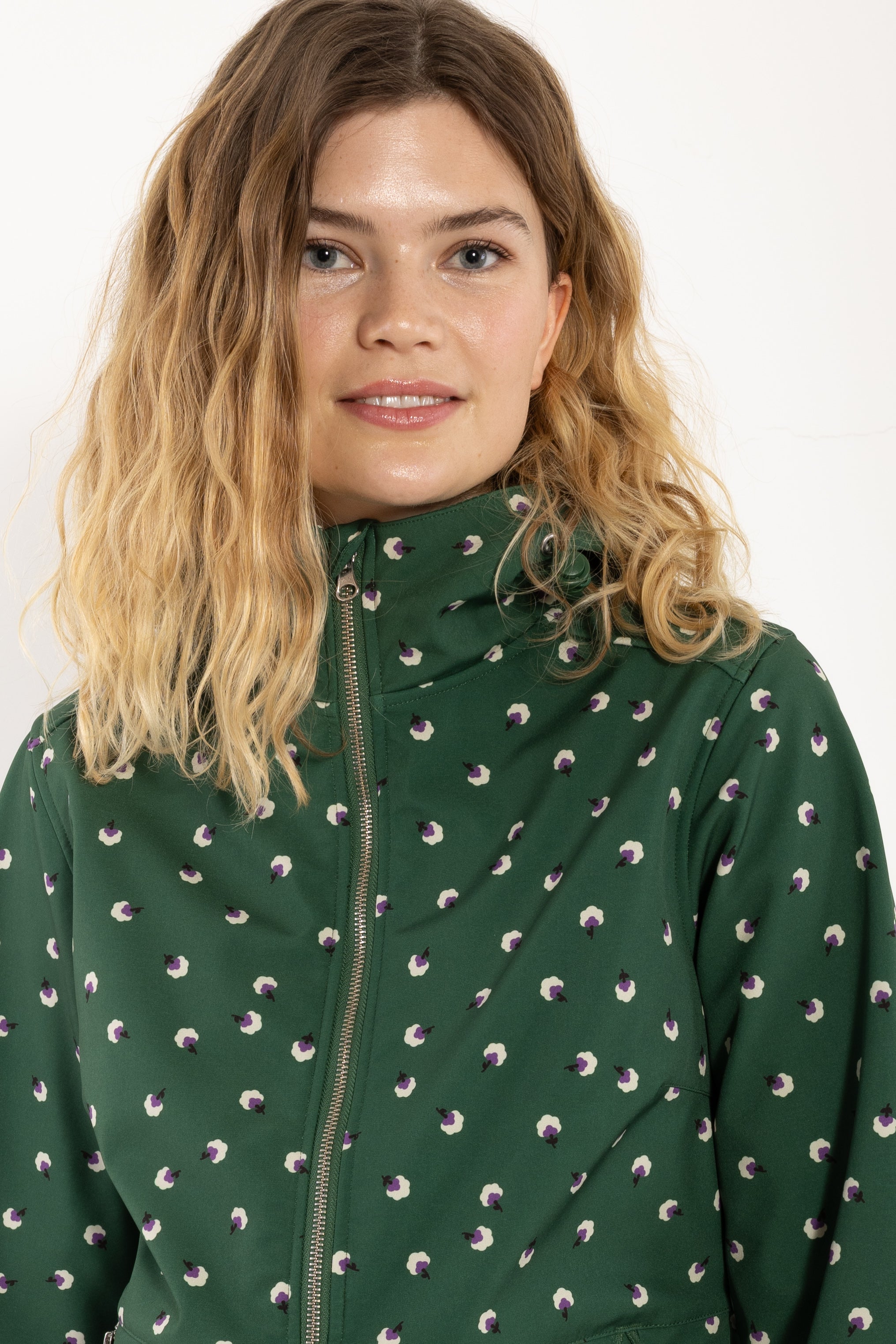Danelandscape Softshell Jacket Dark Pine LILFLUFFERS