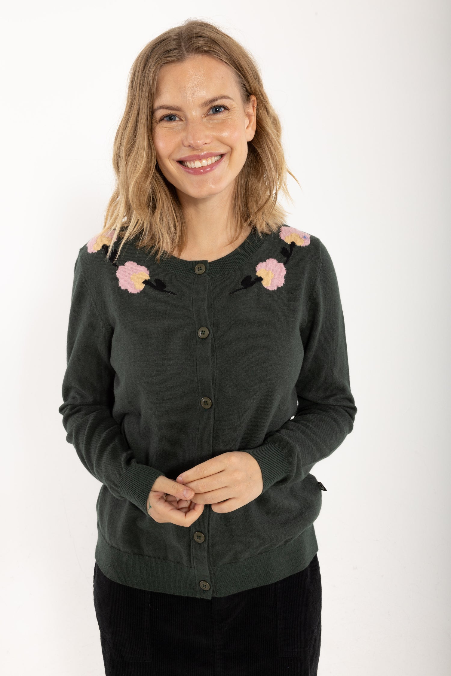 Danelife Wool-Mix Cardigan Dark Army FLOWER