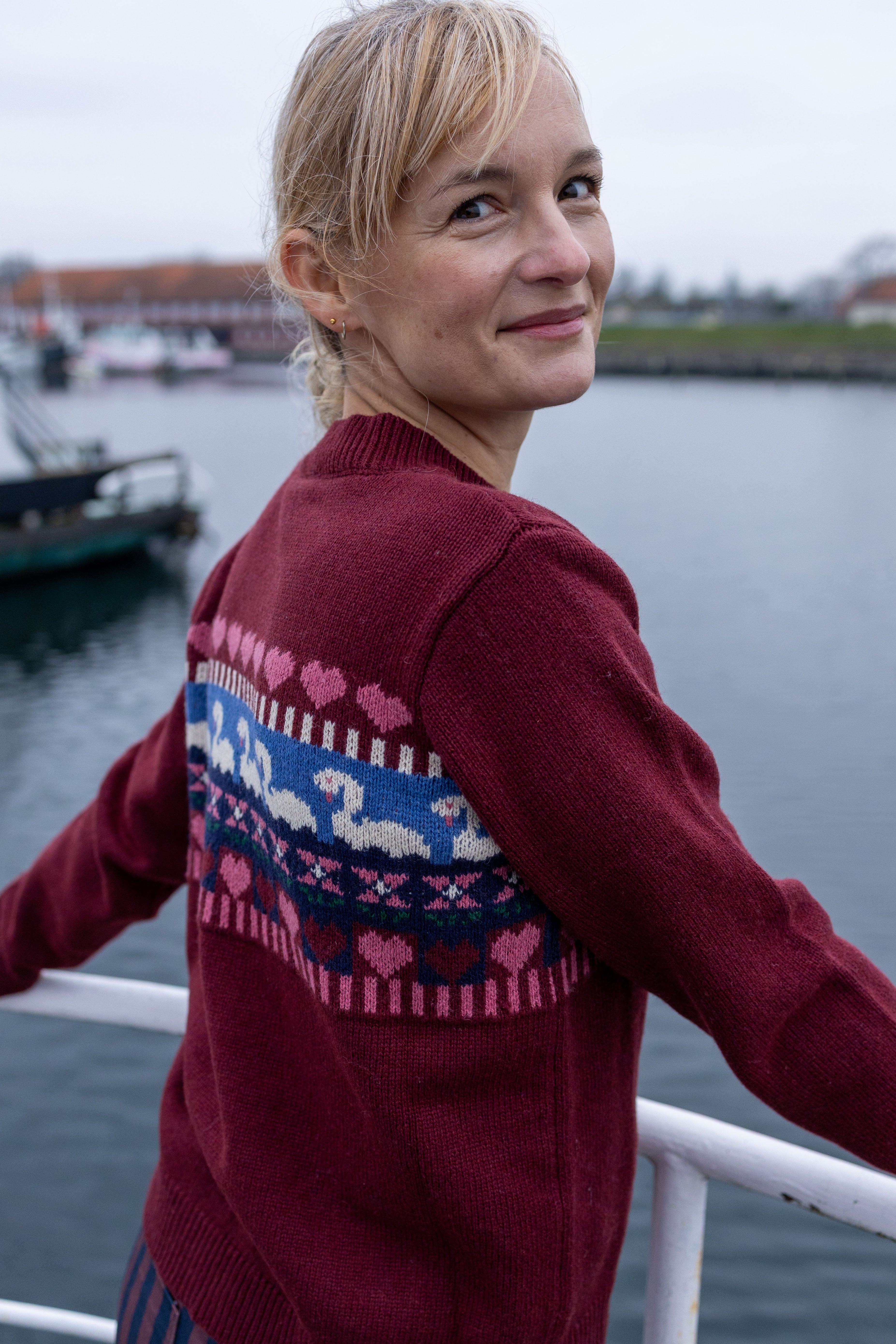 Danemaggie Wool Sweater Dark Cherry SWAN