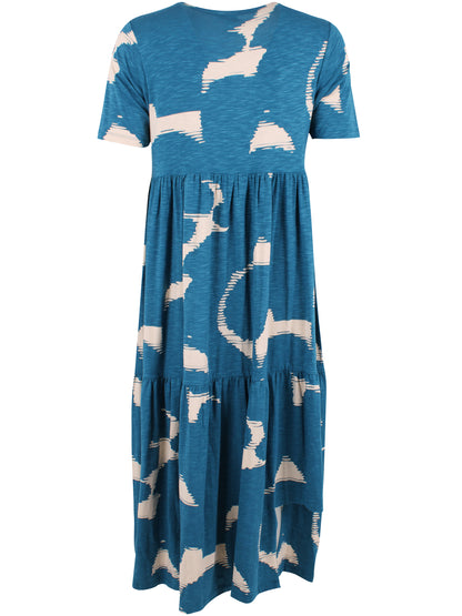 Skøn kjole med mønster i varm blå og lys beige til kvinder