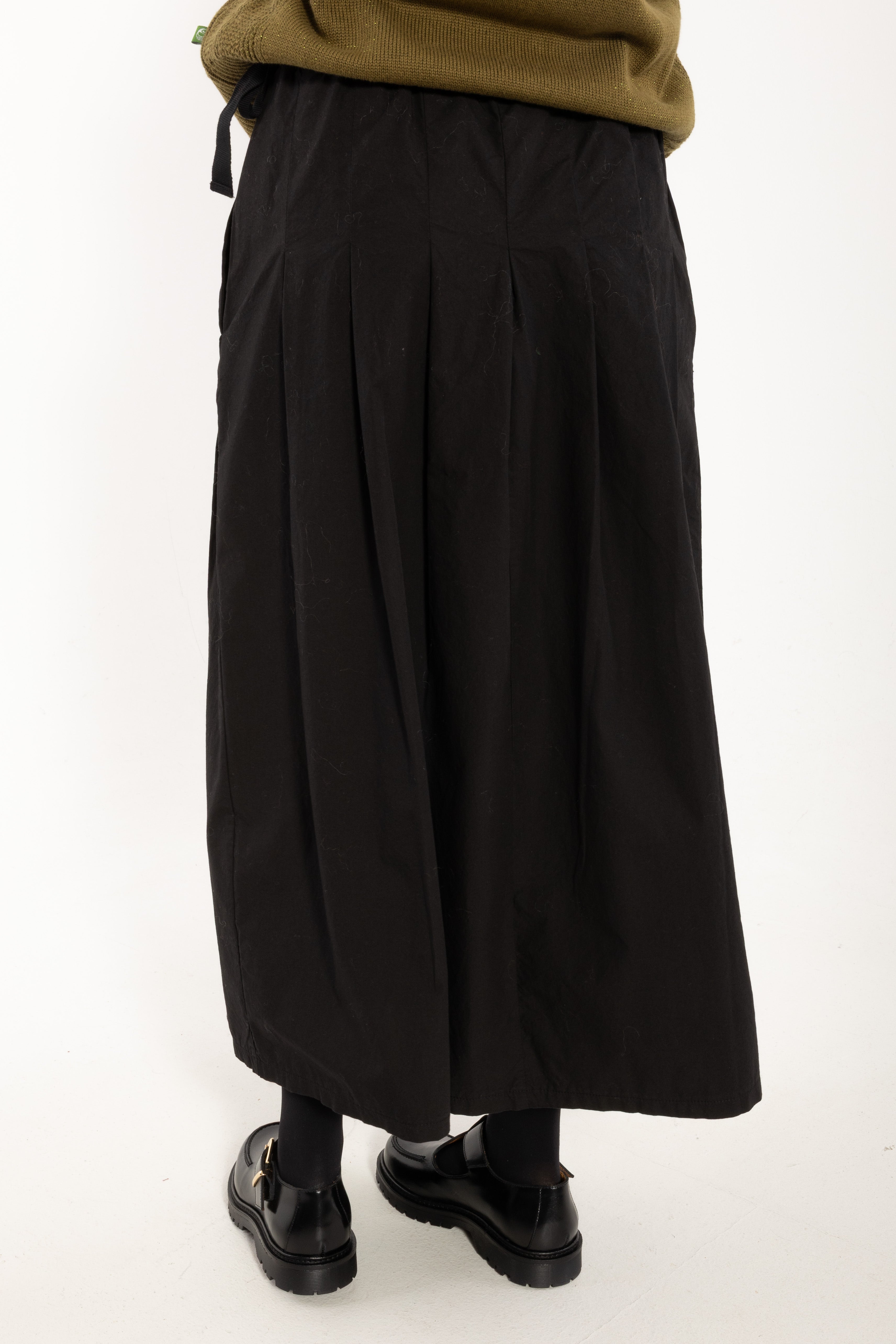 Daneminna Smooth Poplin Skirt Black