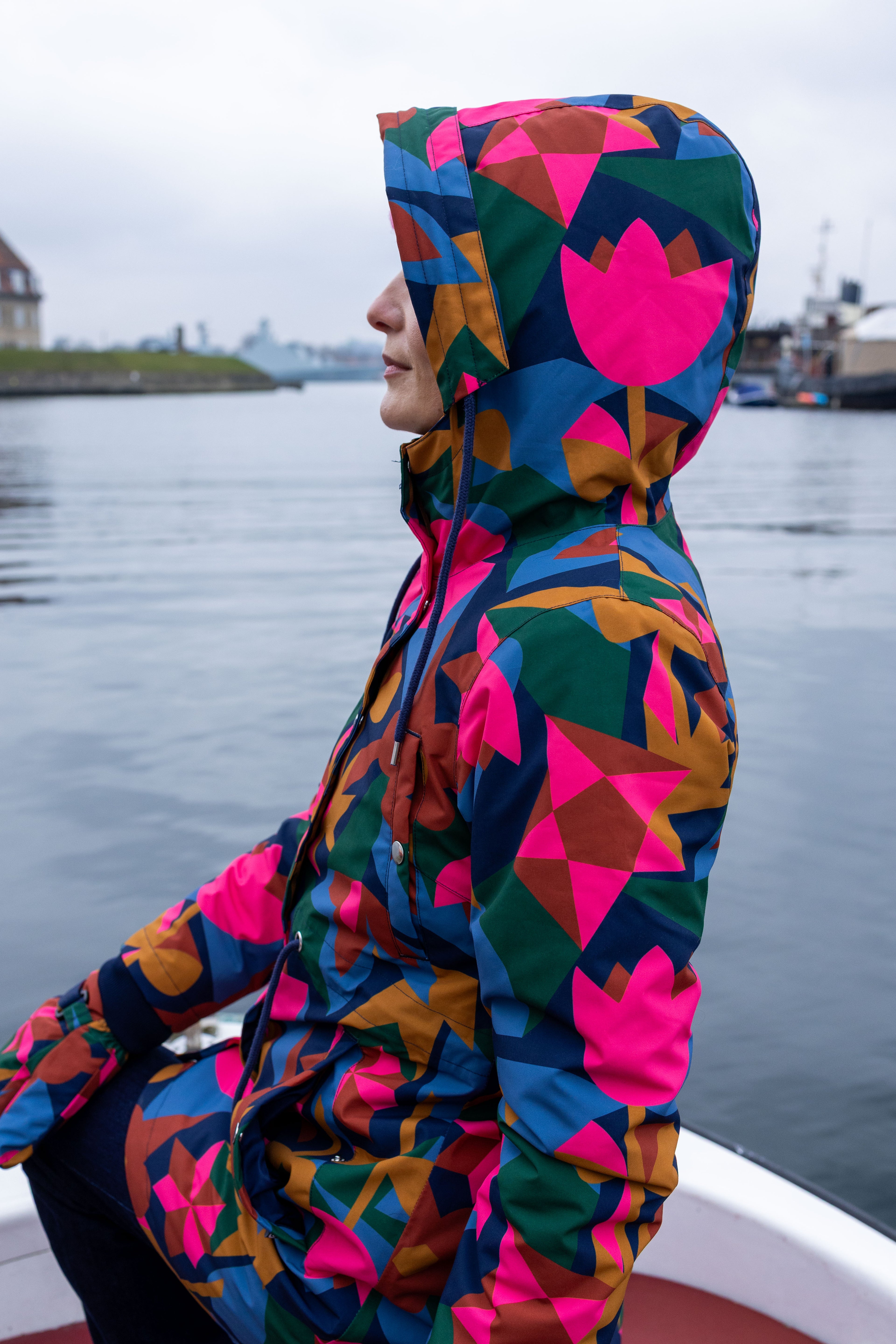 Danenora AOP Winter Parka Dark Navy/Soft Cherry GEOFLEUR