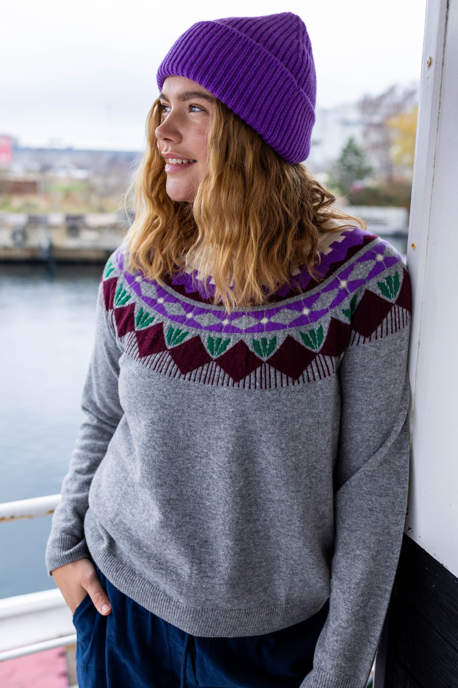 Danesidsel Merino Wool Sweater Heather Grey_Flower Jaquard