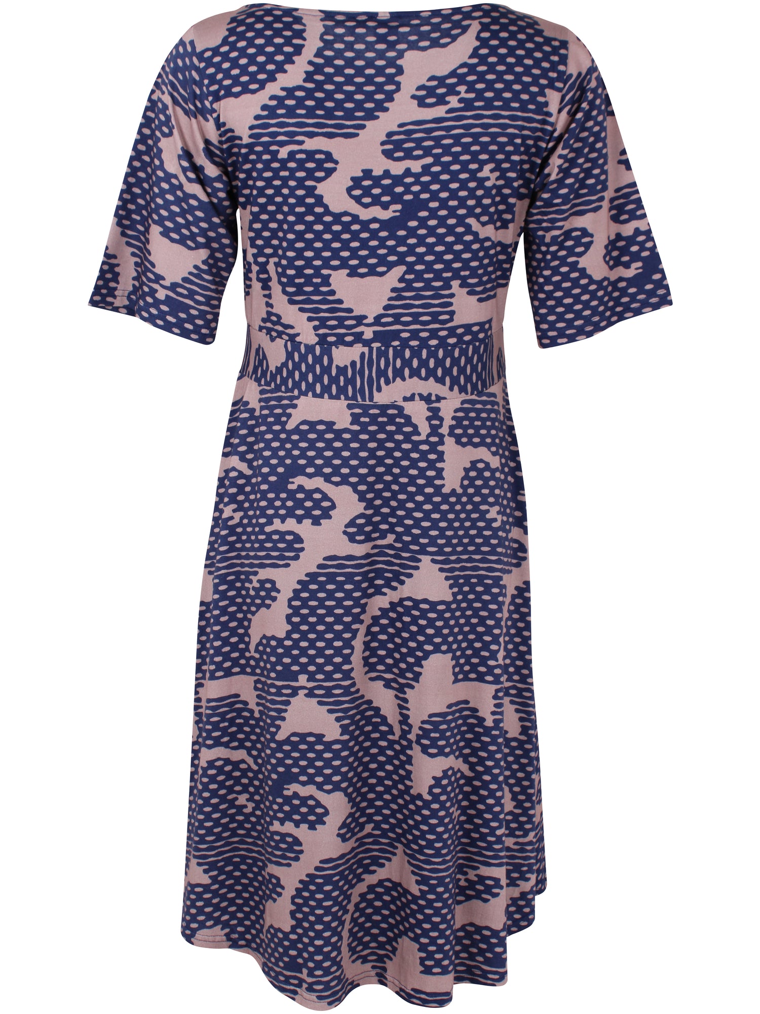 Sød kjole i flot mønster til kvinder