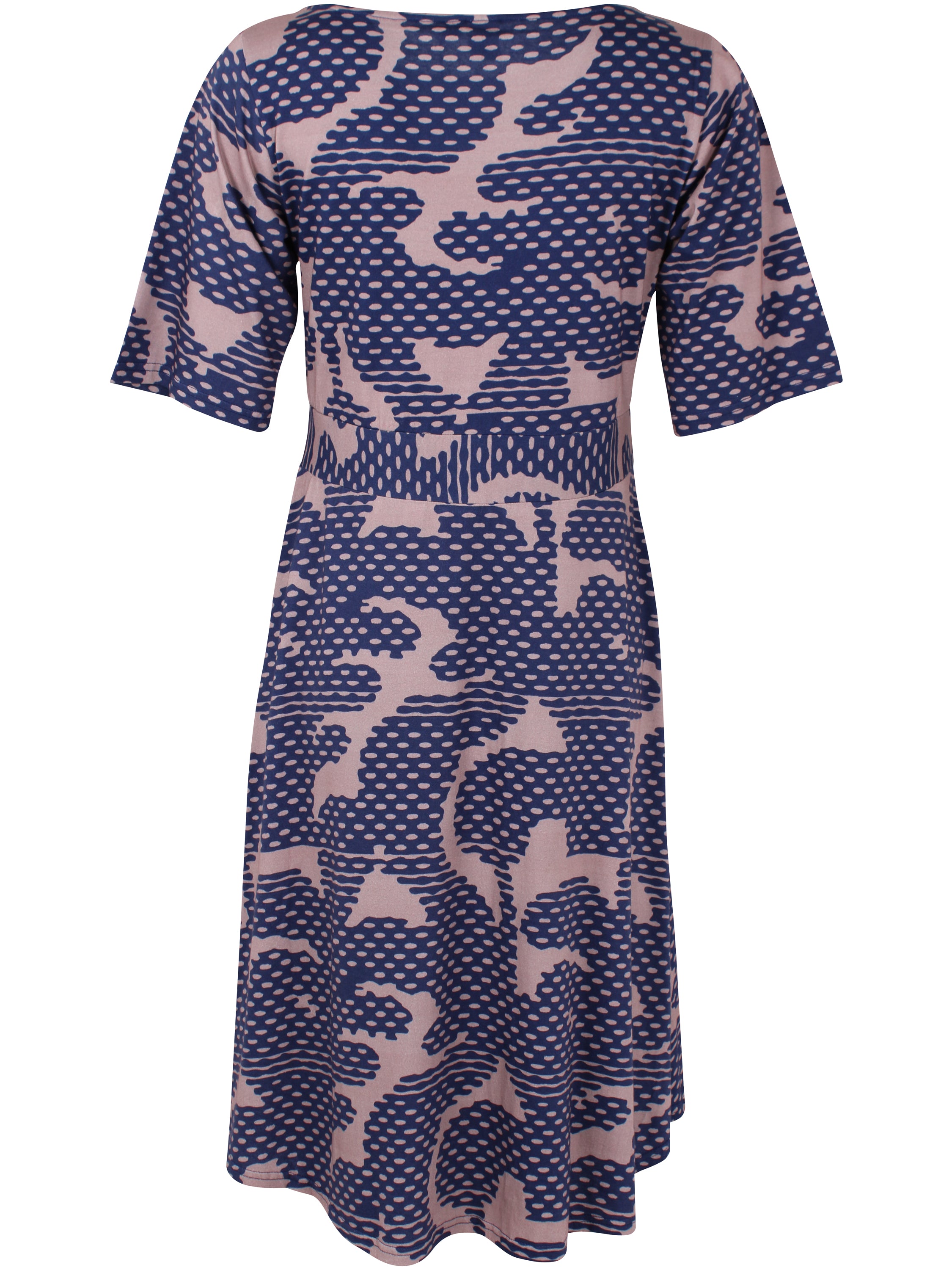 Sød kjole i flot mønster til kvinder