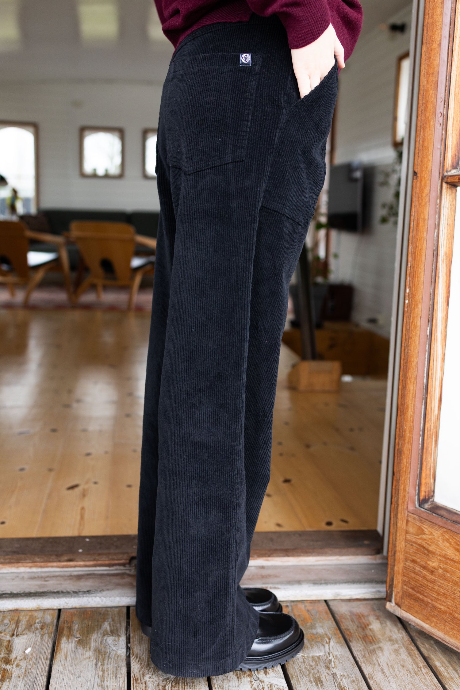 Daneplanet Cord Stretch Pants Black