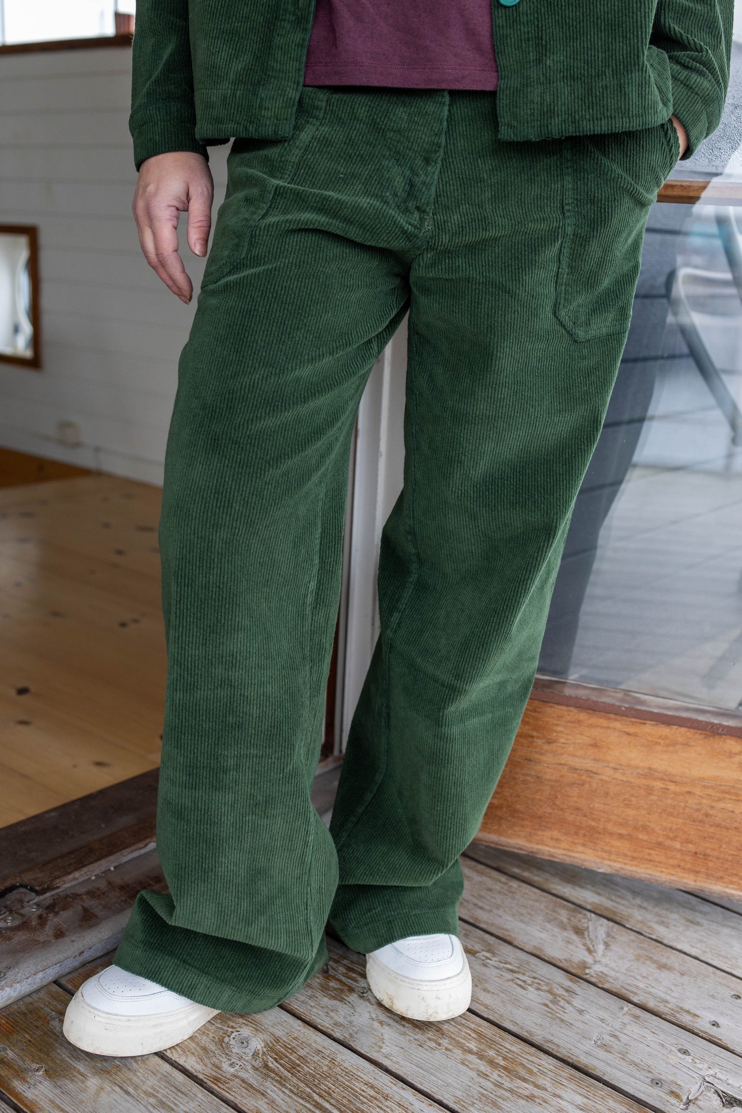 Daneplanet Cord Stretch Pants Dark Forest