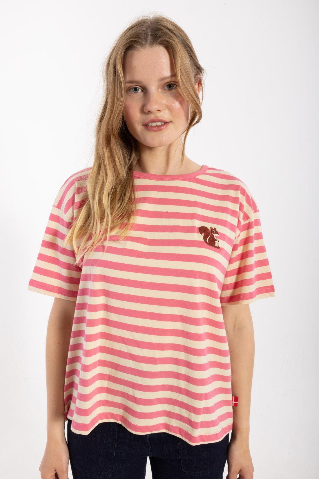 Danebasic Boxy Stripe Tee Soft Cherry/Light Beige EGERN