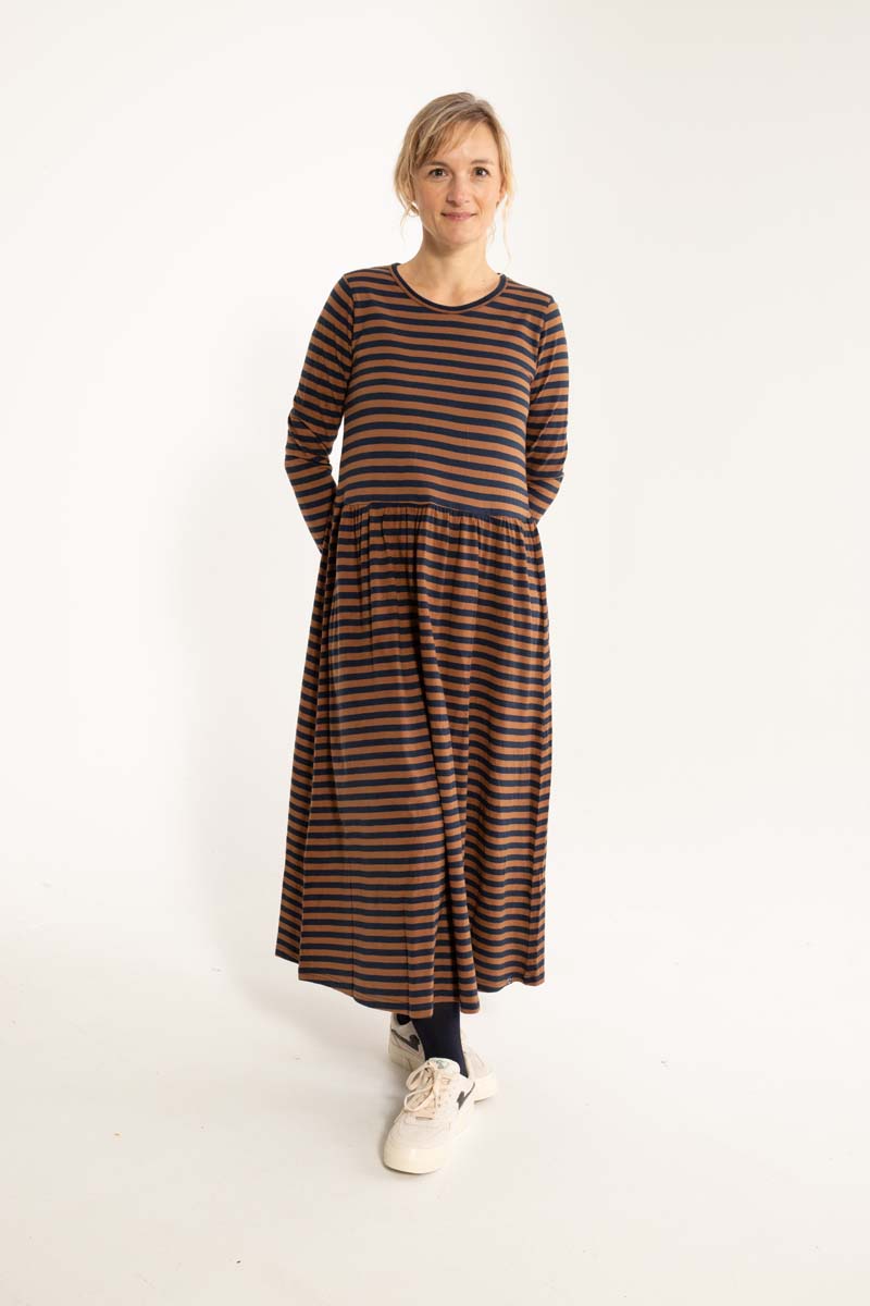 Danekroeyer Modal LS Dress Tobacco/Dark Navy