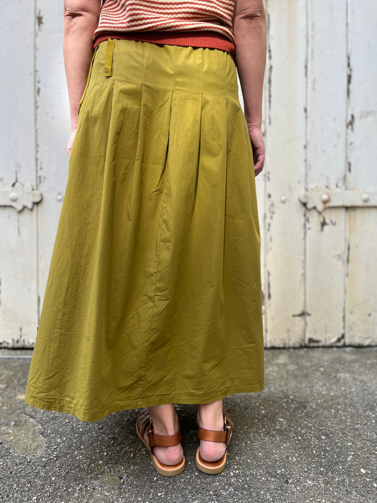 Daneminna Smooth Poplin Skirt Olive