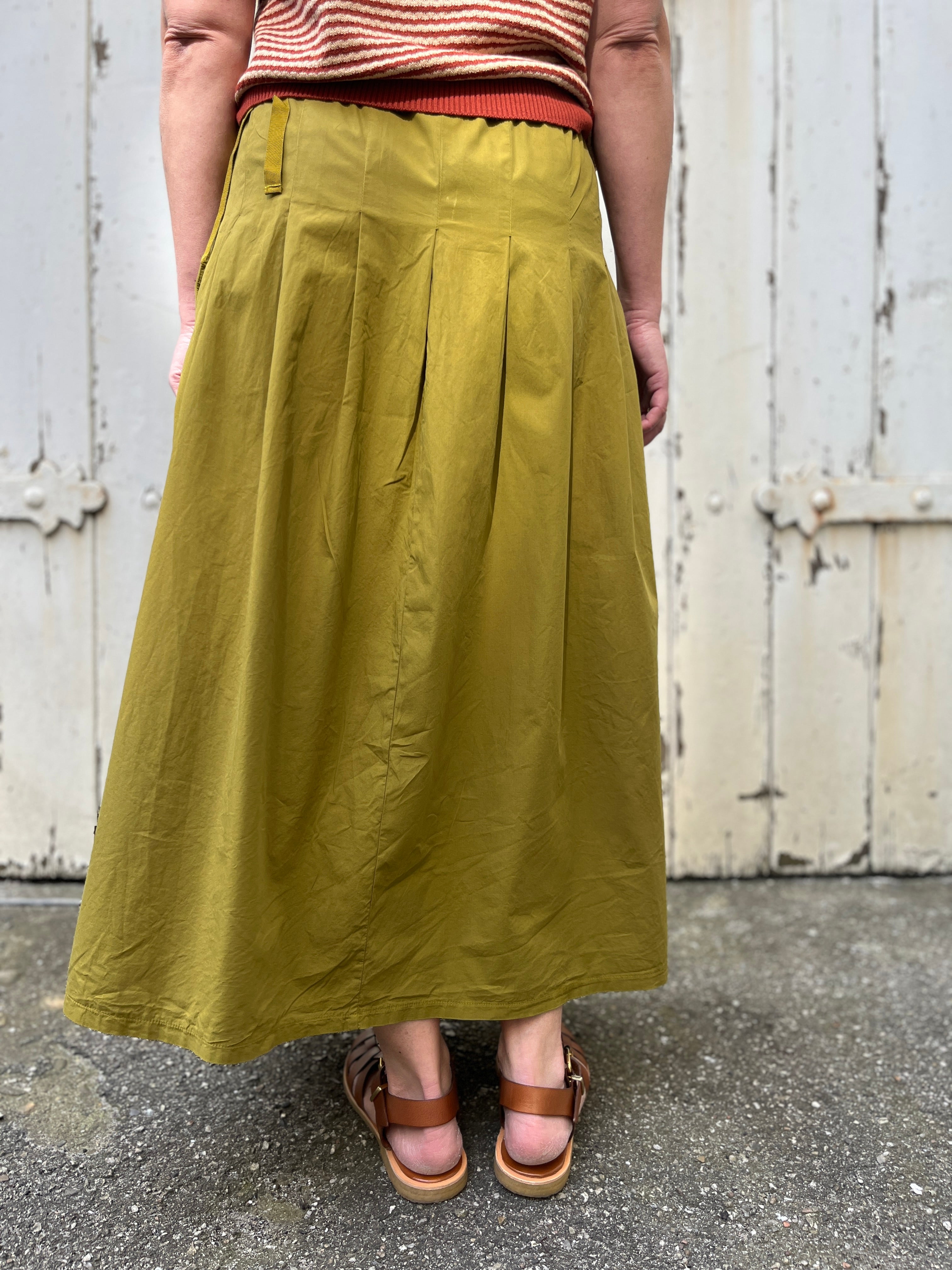 Daneminna Smooth Poplin Skirt Olive