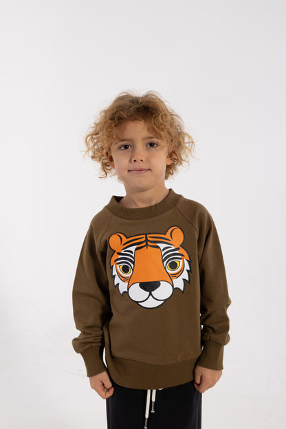 Skøn olivengrøn sweatshirt til børn med print af tiger