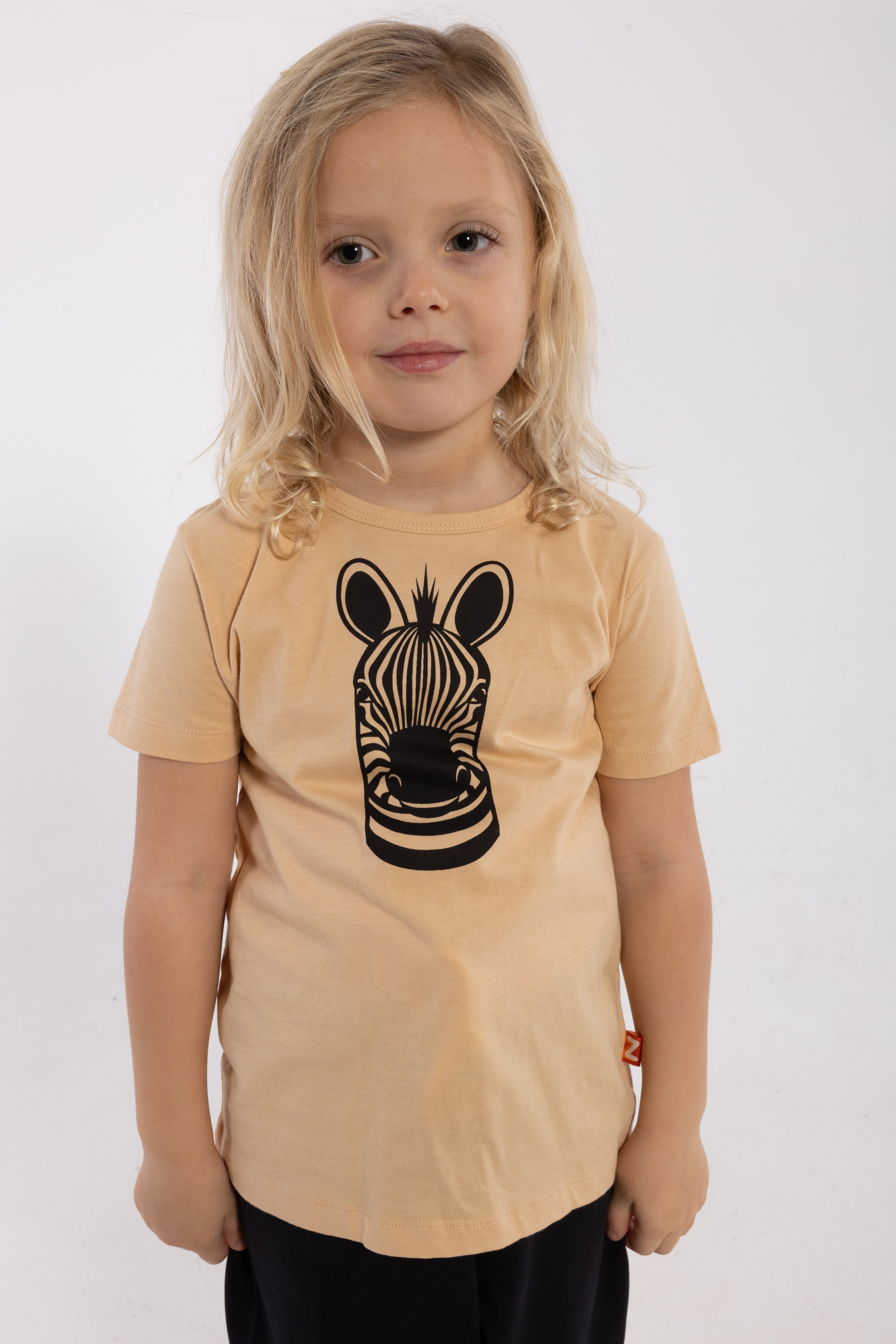 Dyrhide SS T Nougat ZEBRA