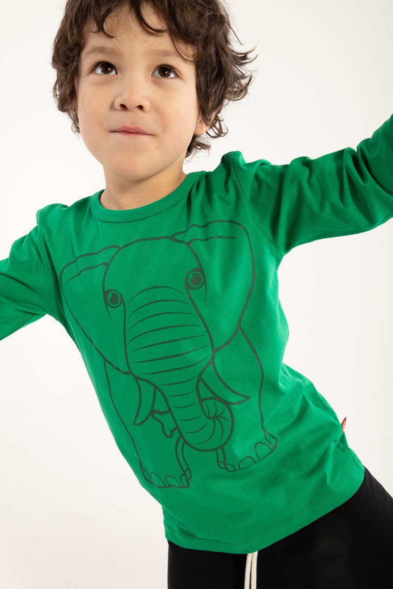 Sød bluse til børn med print af en elefant