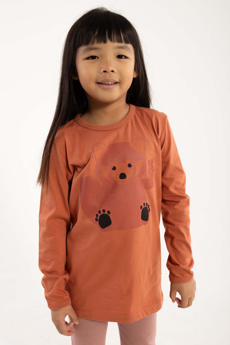 Langærmet bluse til børn med rød panda på maven