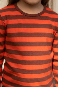 ESS - Danelemonade LS Tee Bright Red/Dk Brick