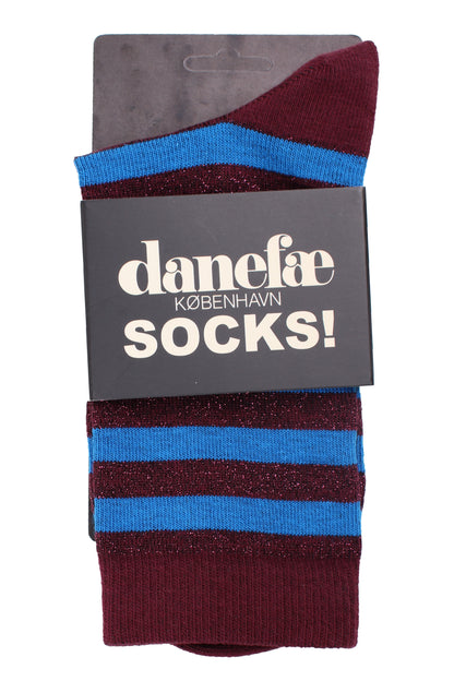 Stribede sokker med glittereffekt i mørk vinrød og blå til kvinder 