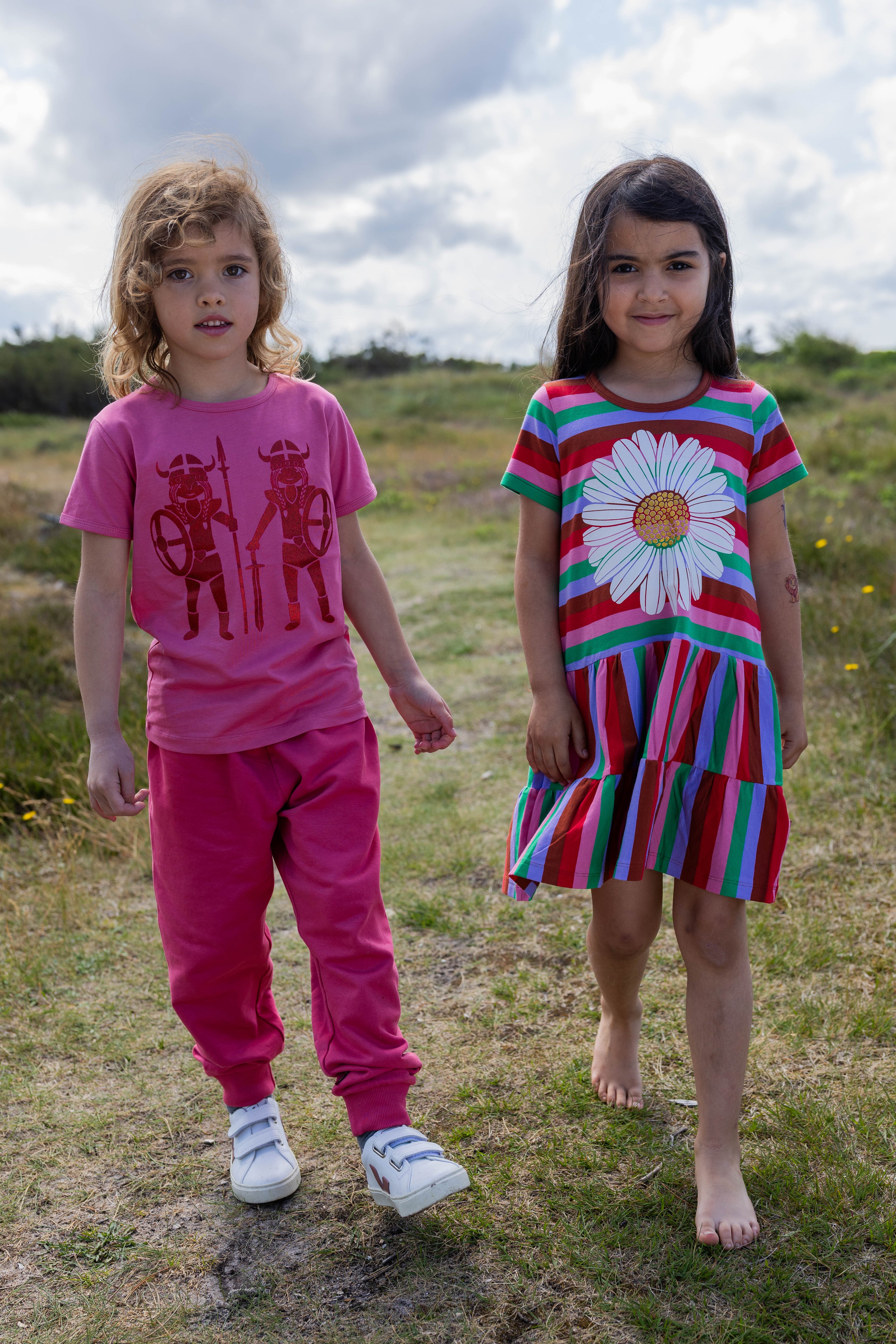 Danebasic SS Soft Cherry DOUBLE TROUBLE (Glitter)