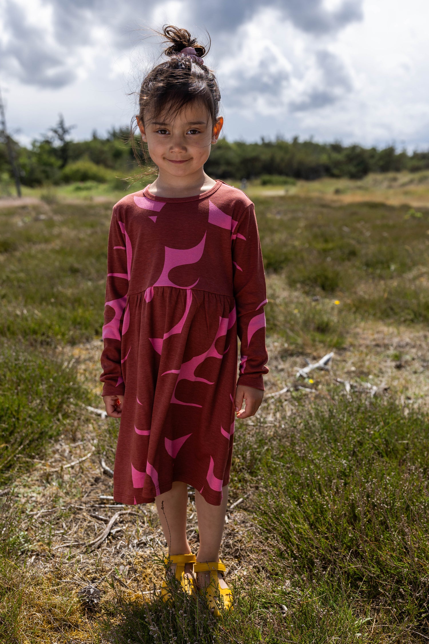 Mønstret kjole til piger.