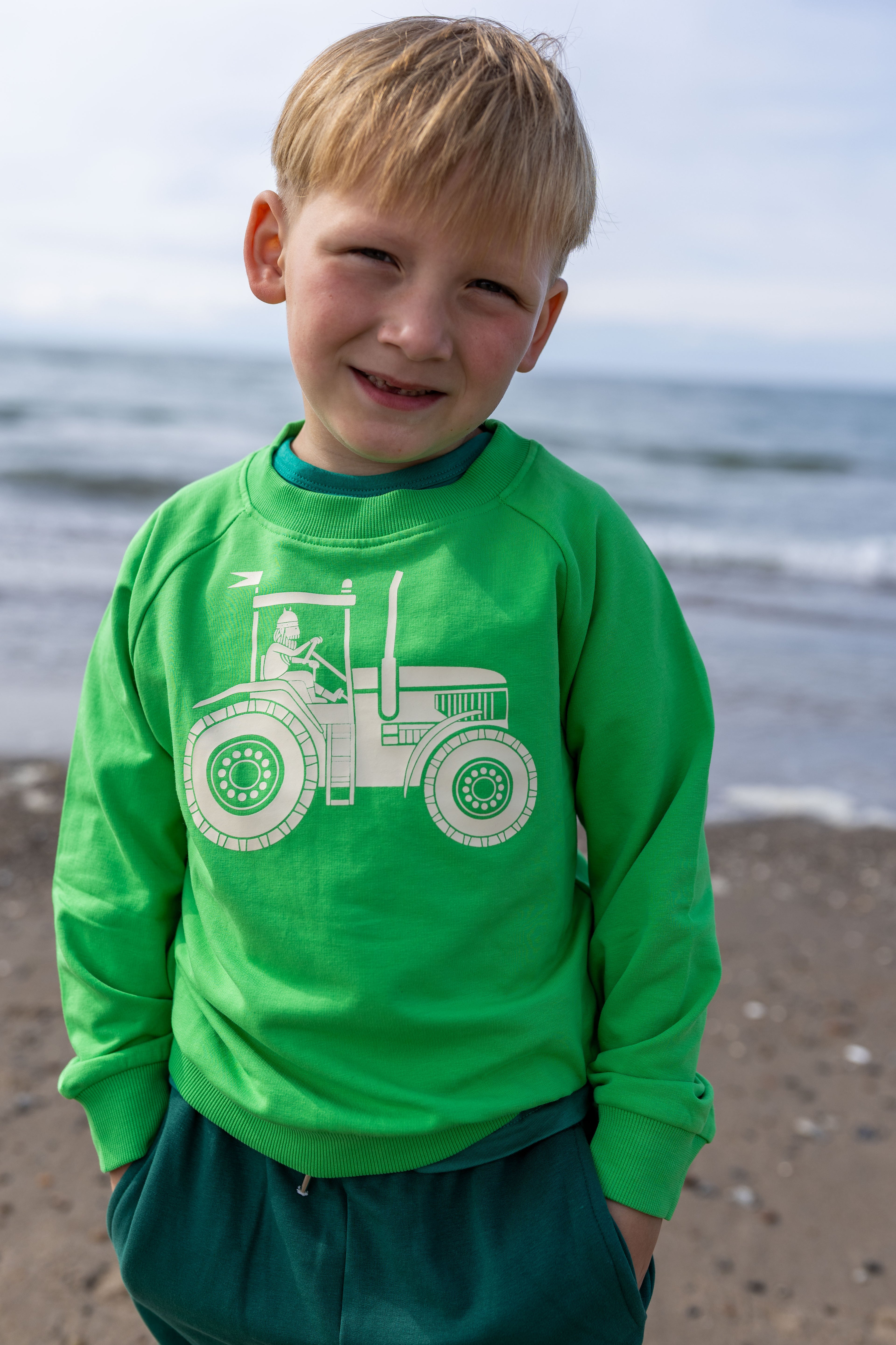 Danamerika Sweat Bright Green TRAKTHOR