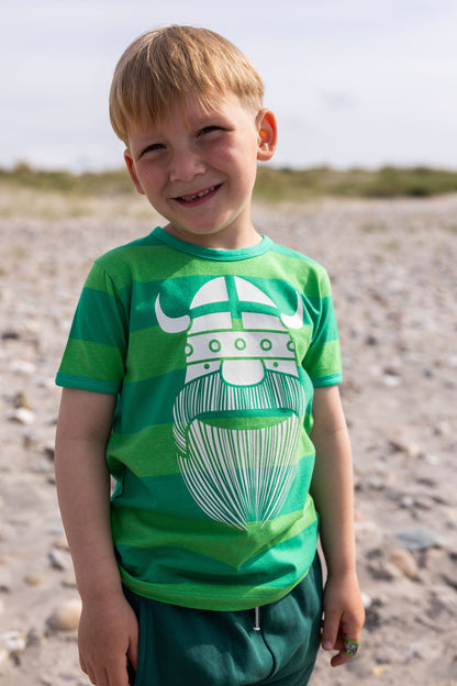 Stribet t-shirt til børn med viking.
