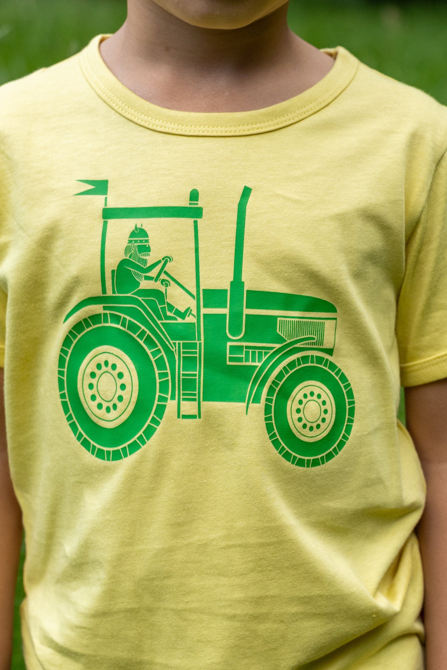 Danebasic SS Faded Yellow TRAKTHOR (Green)