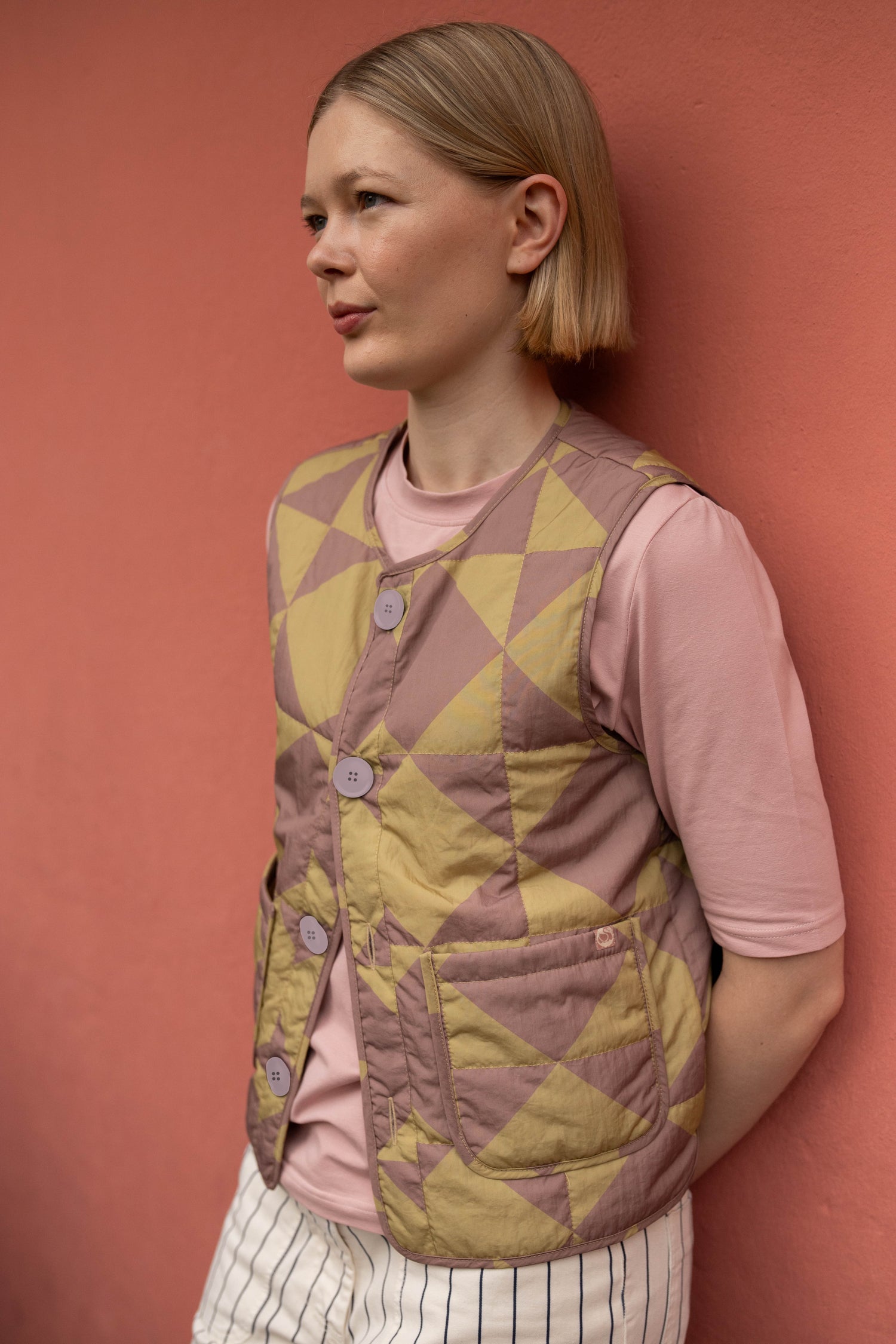 Danefield AOP Thermo Vest Dk Rose Beige/Beige DIAMETRIC