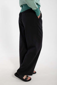 Danenynne Seersucker Pants Black