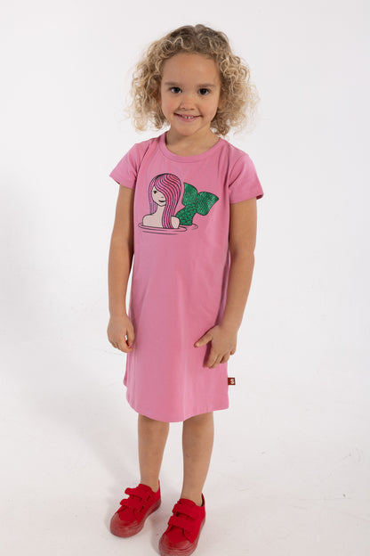 Fin rosa sommerkjole til børn med print af havfrue fra Dyr Cph