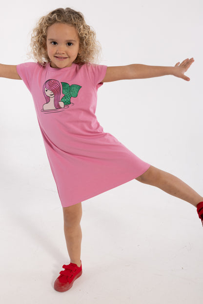 Fin rosa sommerkjole til børn med print af havfrue fra Dyr Cph