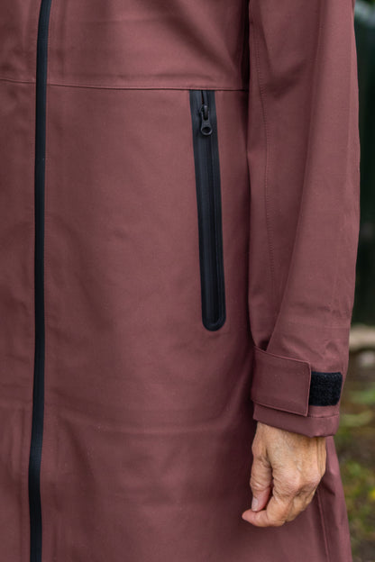 The Danedogwalker Raincoat Dk Merlot
