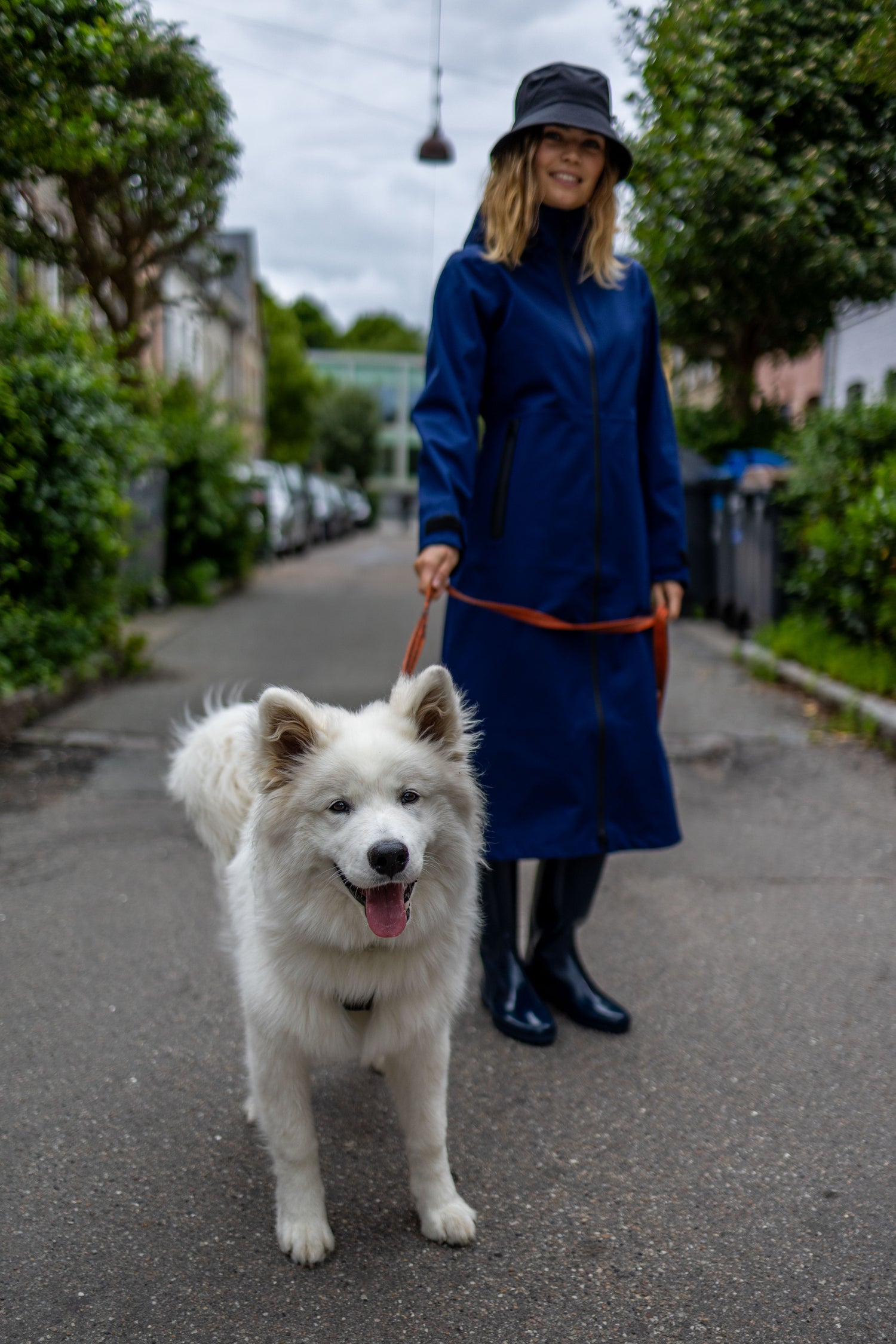 The Danedogwalker Raincoat Dk Navy