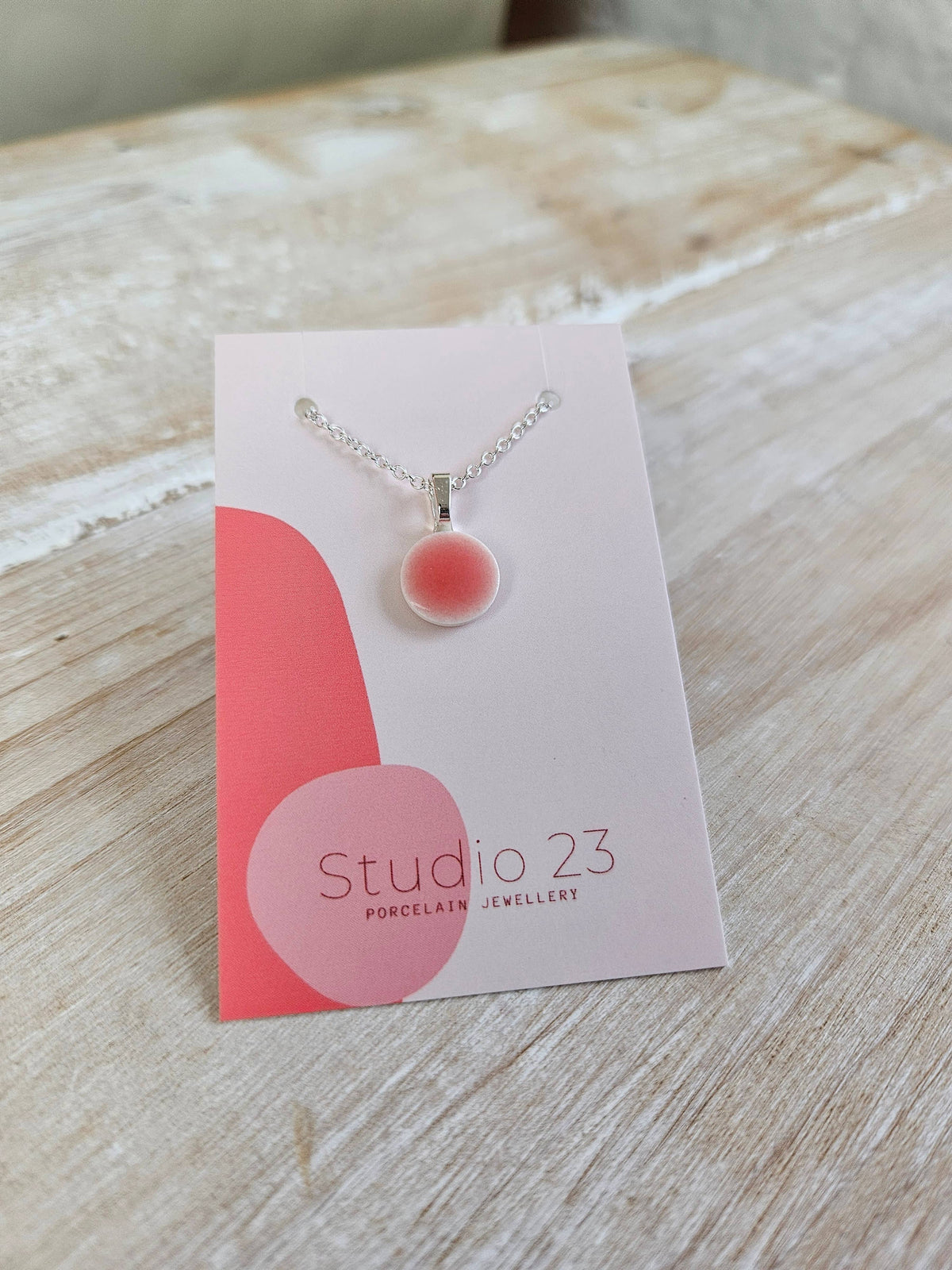 Pendant Circle: Blue Opal