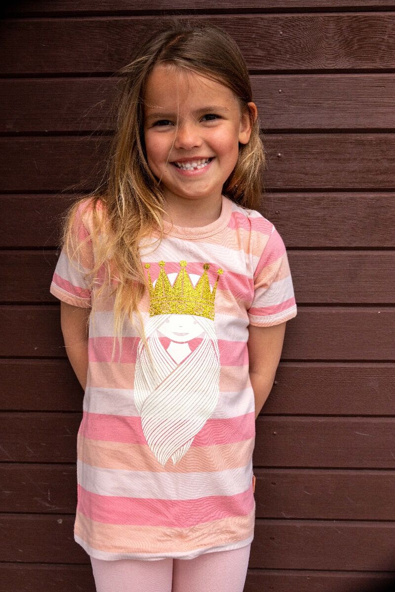 T-shirt til børn med prinsesse  