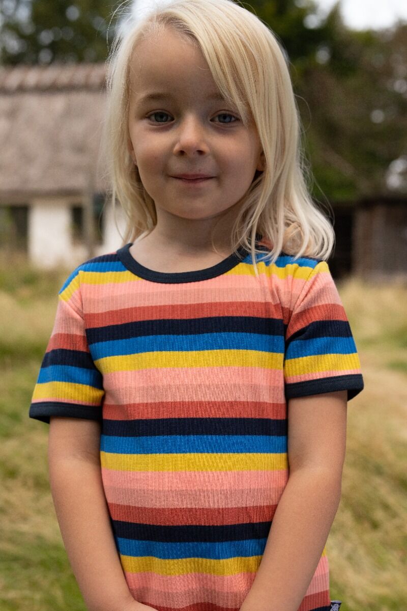 T-shirt til børn med striber