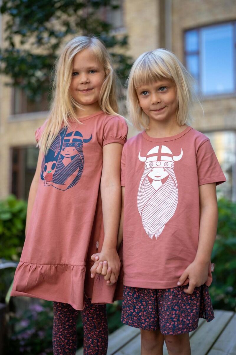 T-shirt til børn med viking 
