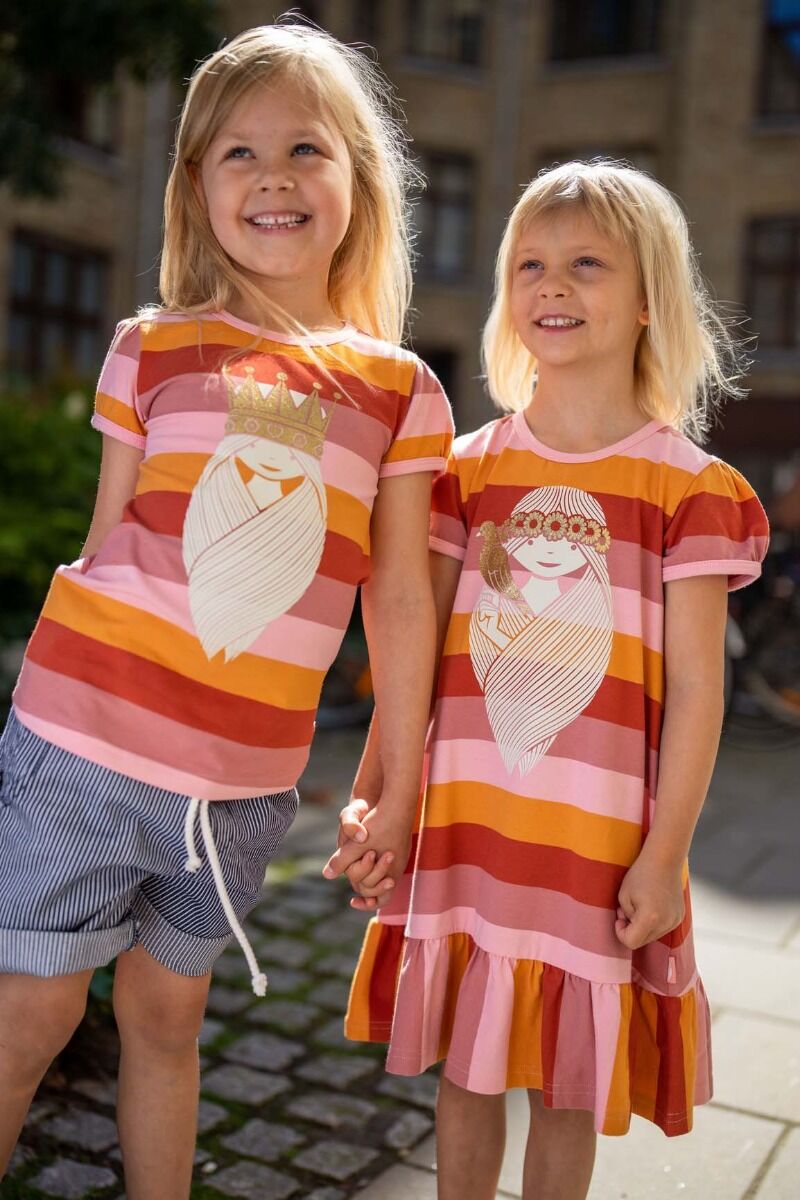 T-shirt til børn med prinsesse