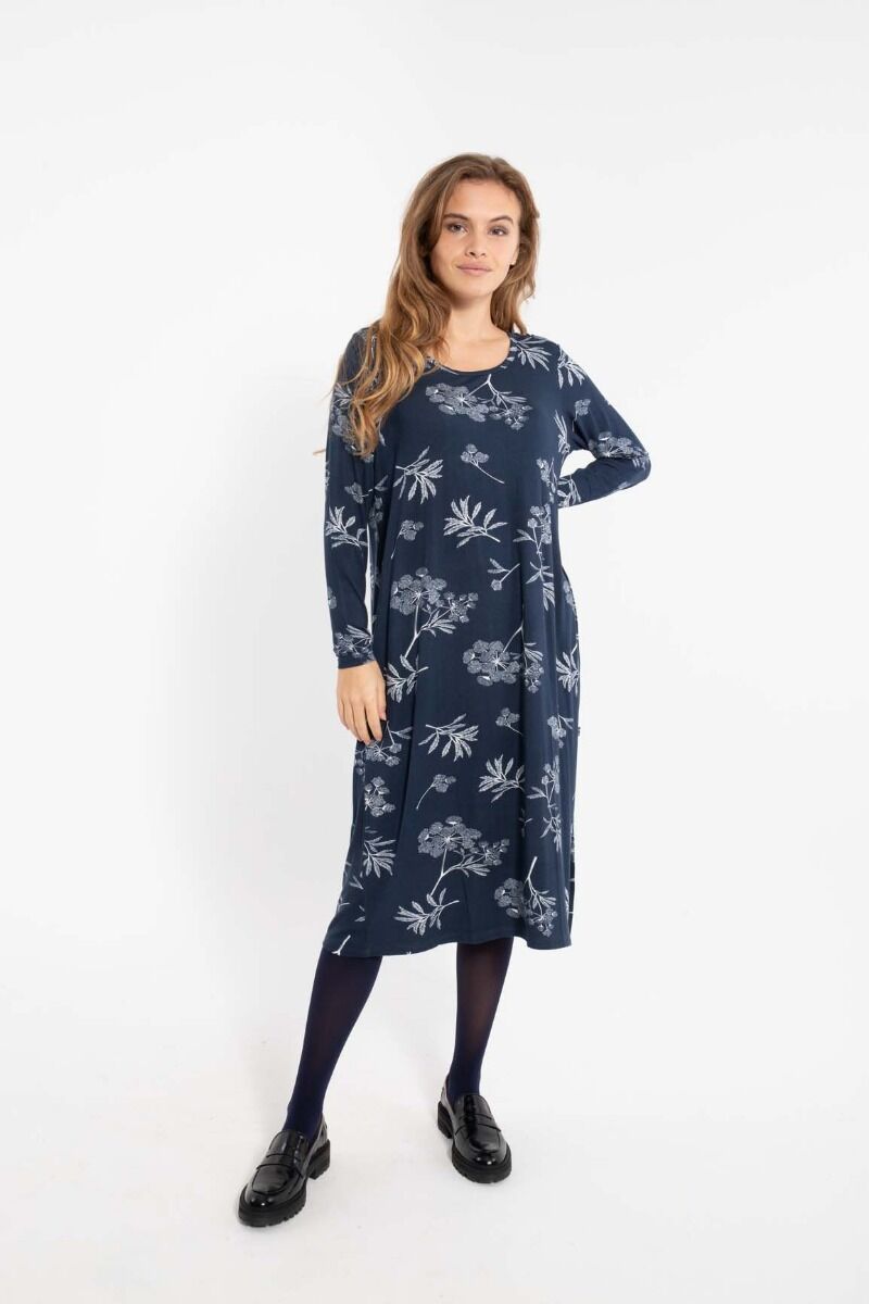 Danecasilda Viscose Dress Dk Navy/Chalk HEMLOCK