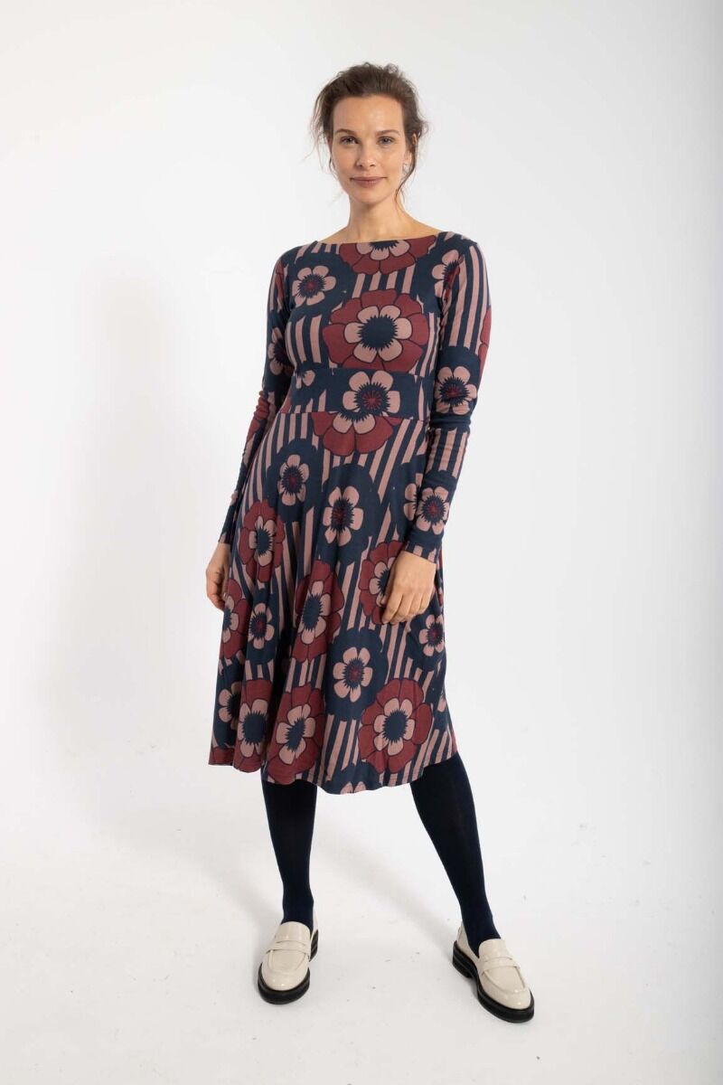ORGANIC - Danesigrid Viscose Dress Beige Rose/Navy POWER FLOWERS