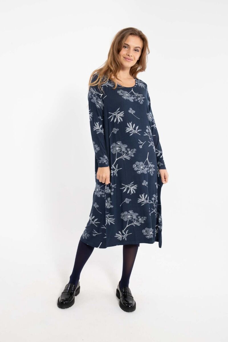 Danecasilda Viscose Dress Dk Navy/Chalk HEMLOCK