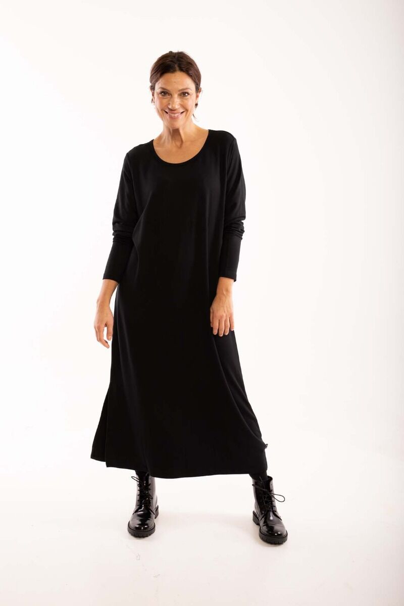 Danecasilda LS Viscose Dress Black