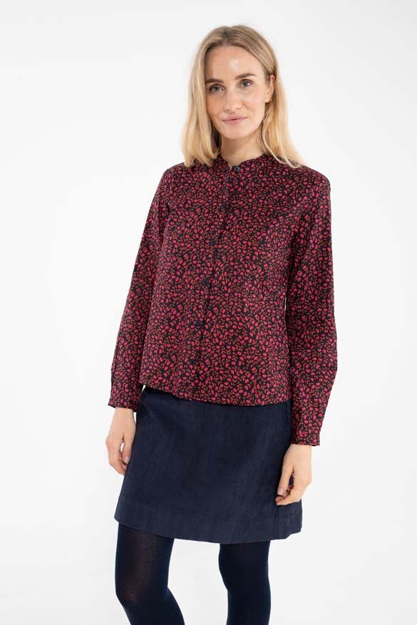 Danenordby Shirt Black Fleurie