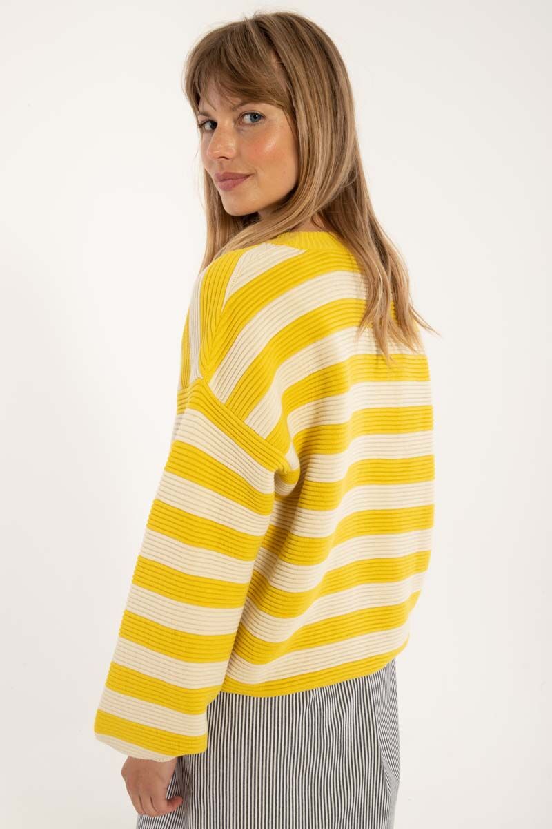 Danegold 3D Crotchet Knit Sweater Faded Yellow/Chalk