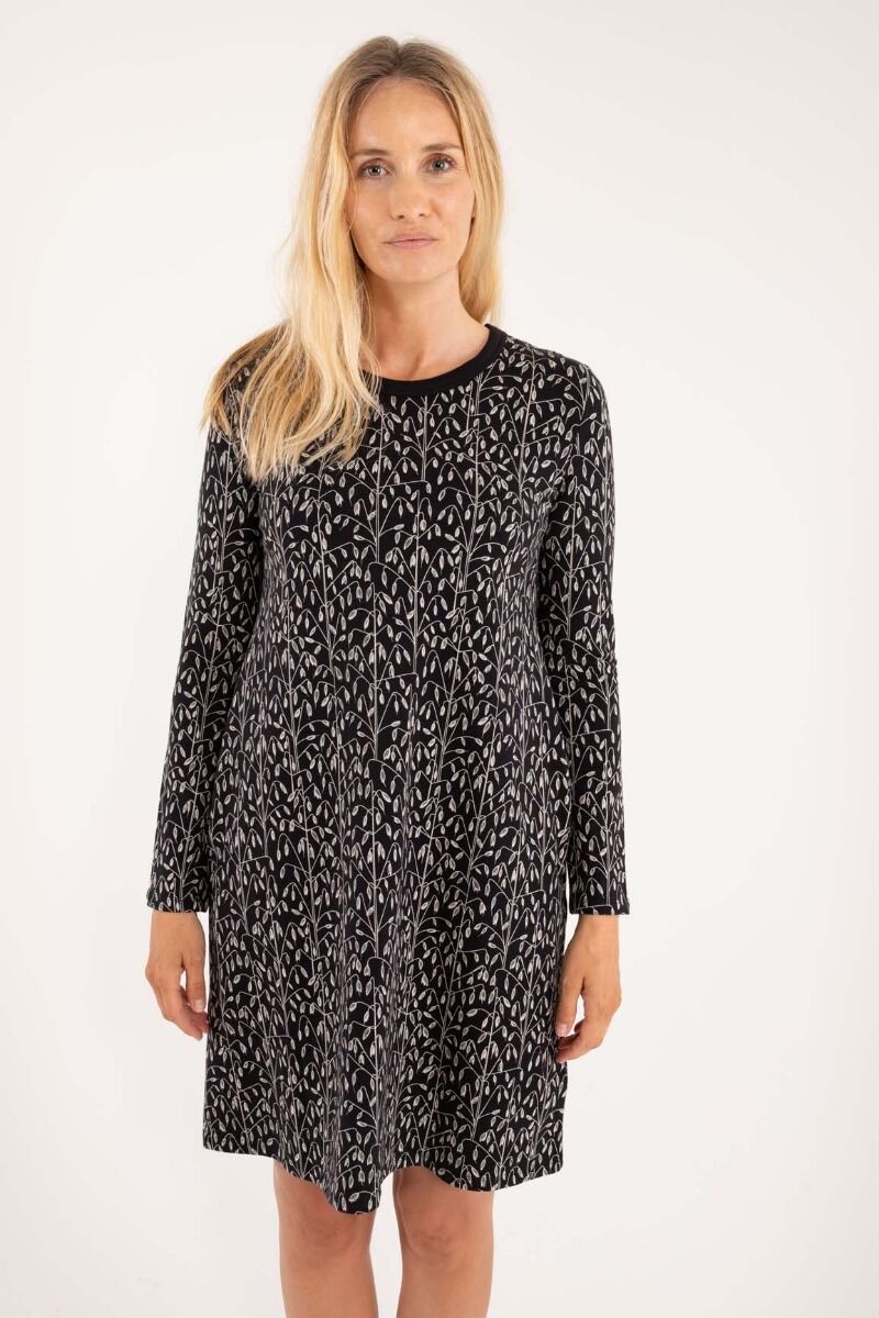 Danevibeke Dress Black/Offwhite OATS