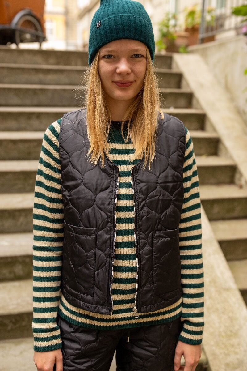 ESS - Anholt Midlayer Thermo Vest Black