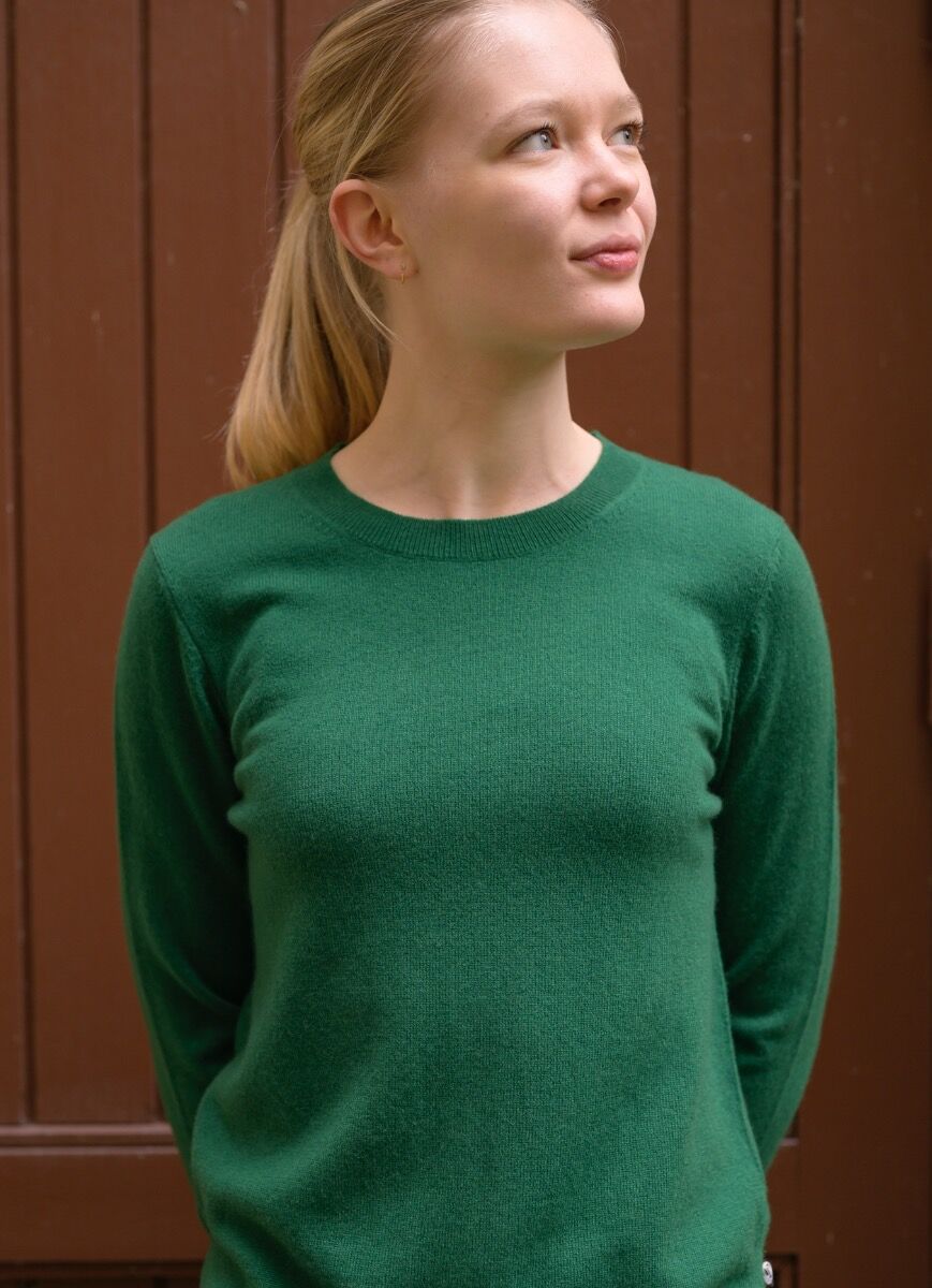 ESS - Cashmere Kiss Sweater Tennis Green