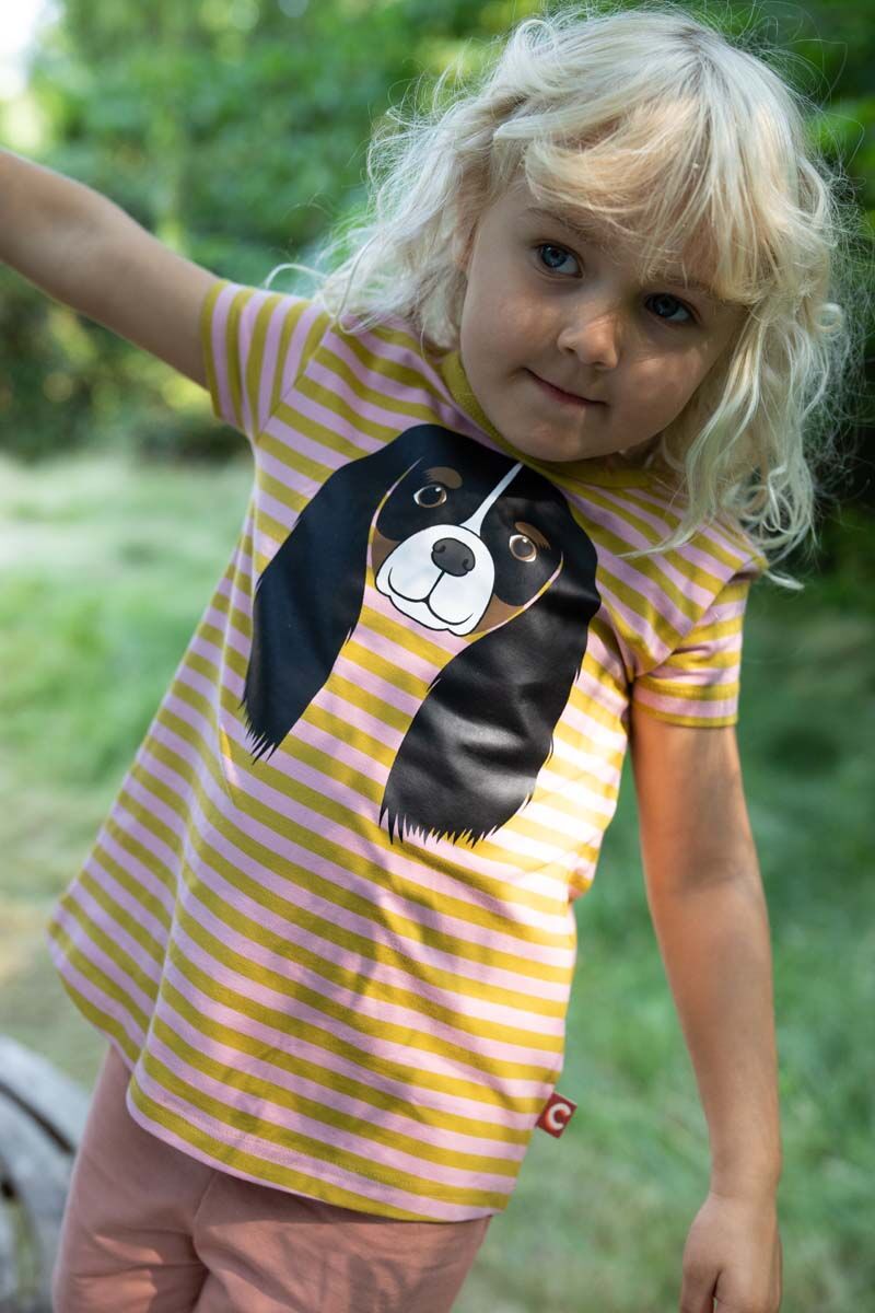 T-shirt til børn med hund