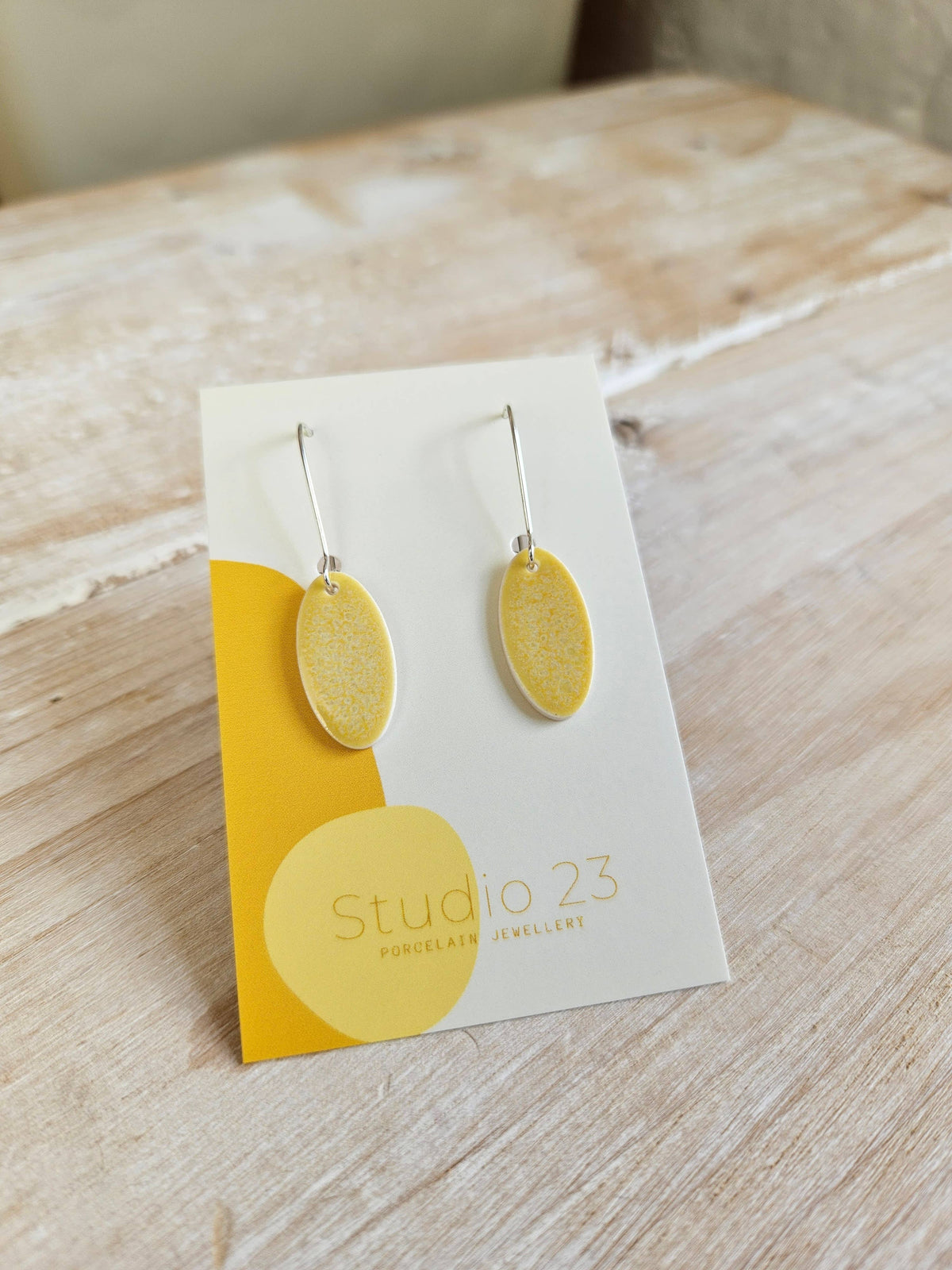 Drop Oval Earring Pair: Ivy