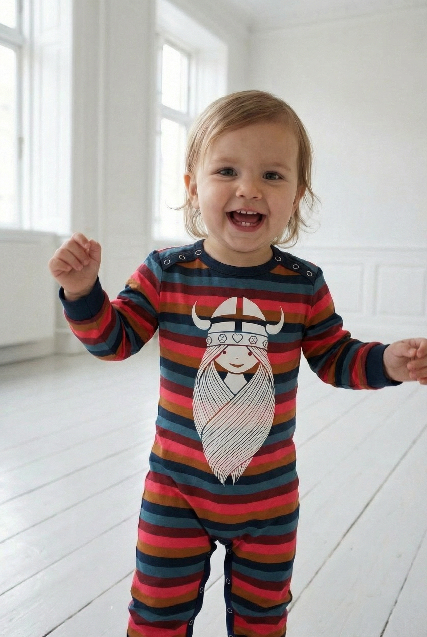 ORGANIC - Dananis suit Surreal FREJA